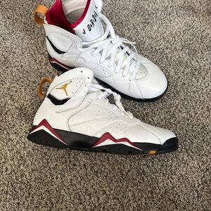 Jordan retro 7 cardinal 2022 size 9.5